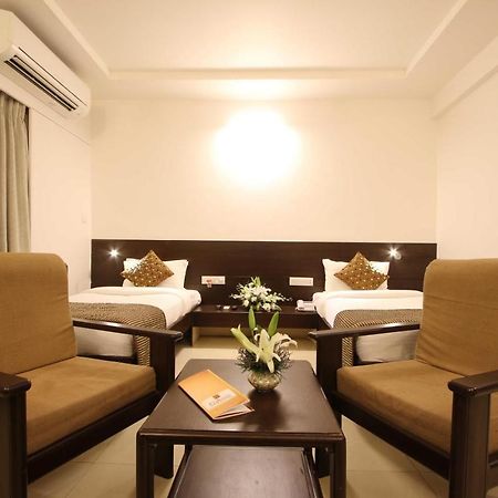 Prakruti Resort Vadodara Kültér fotó