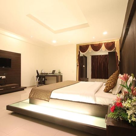Prakruti Resort Vadodara Kültér fotó
