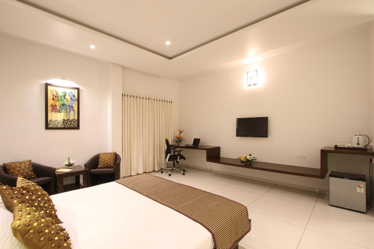 Prakruti Resort Vadodara Kültér fotó