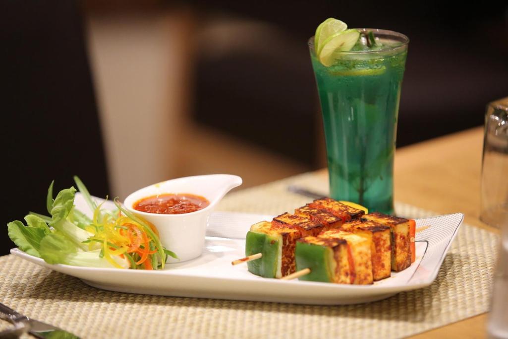 Prakruti Resort Vadodara Kültér fotó